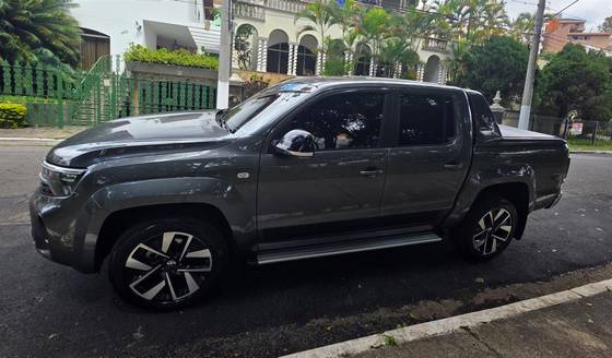 VOLKSWAGEN AMAROK 3.0 V6 TDI DIESEL EXTREME CD 4MOTION AUTOMÁTICO